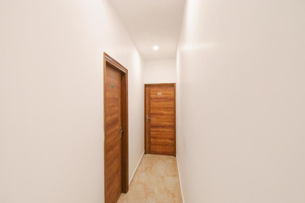 Fabhotel Ambassador Manimajra Ngoại thất bức ảnh