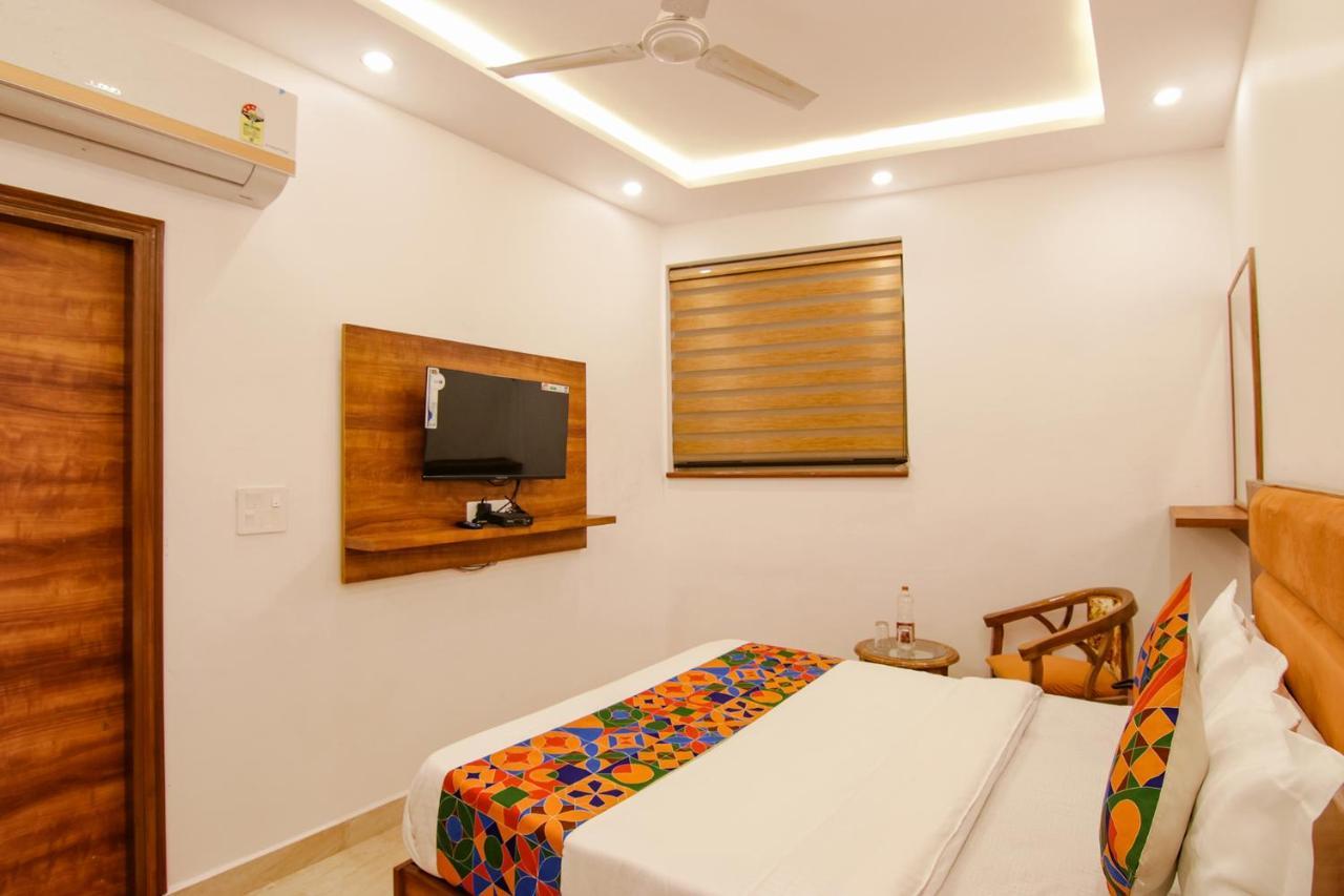 Fabhotel Ambassador Manimajra Ngoại thất bức ảnh